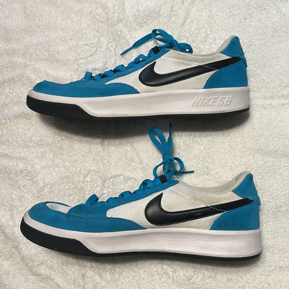 Blue And White Nike Adversary Premiums, size 11 - Picture 4 of 10